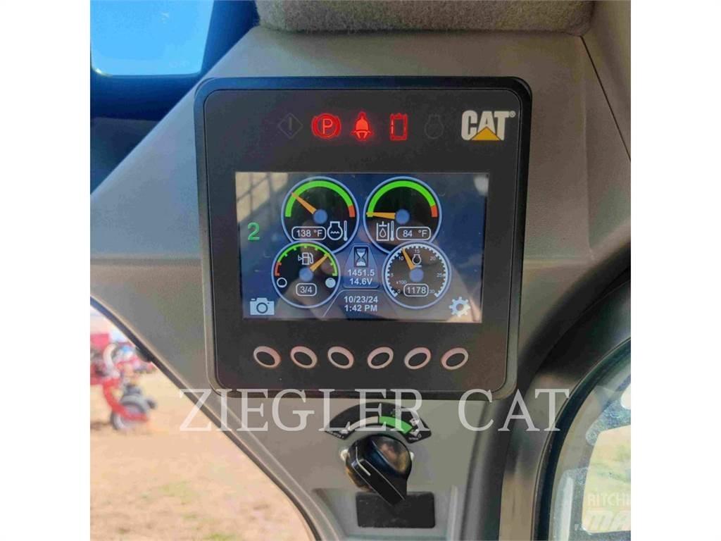 CAT 242D3 Mini Pale Gommate