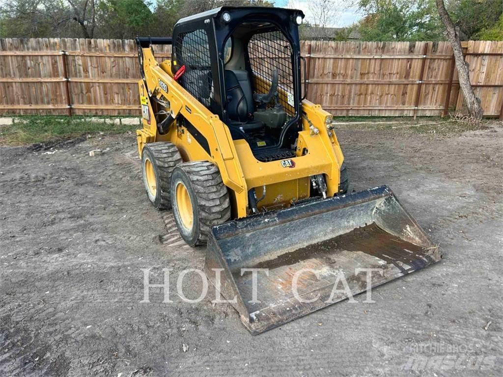 CAT 242D3 Mini Pale Gommate