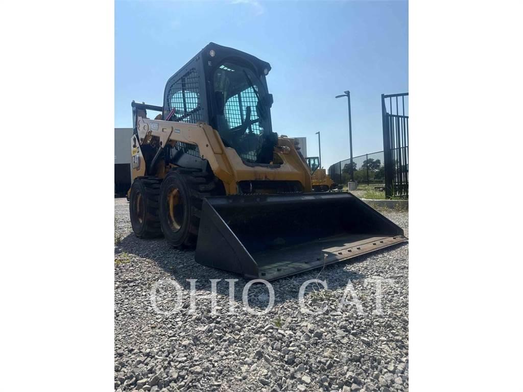 CAT 242D3 C3H2 Mini Pale Gommate