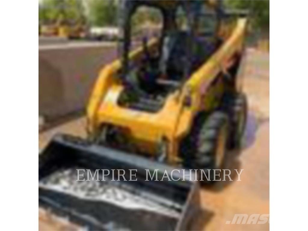 CAT 242D3 HF Mini Pale Gommate