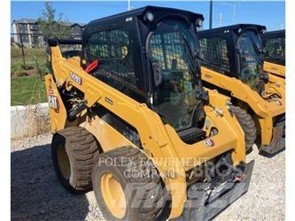CAT 242D3STD2C Mini Pale Gommate