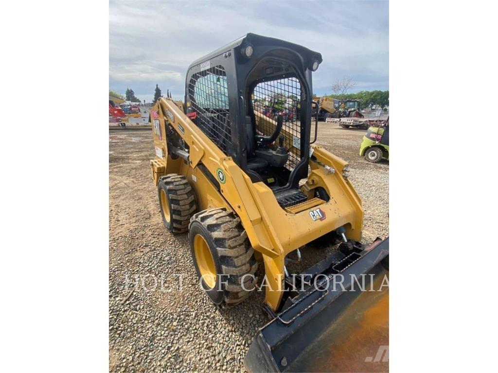 CAT 246 HF Mini Pale Gommate