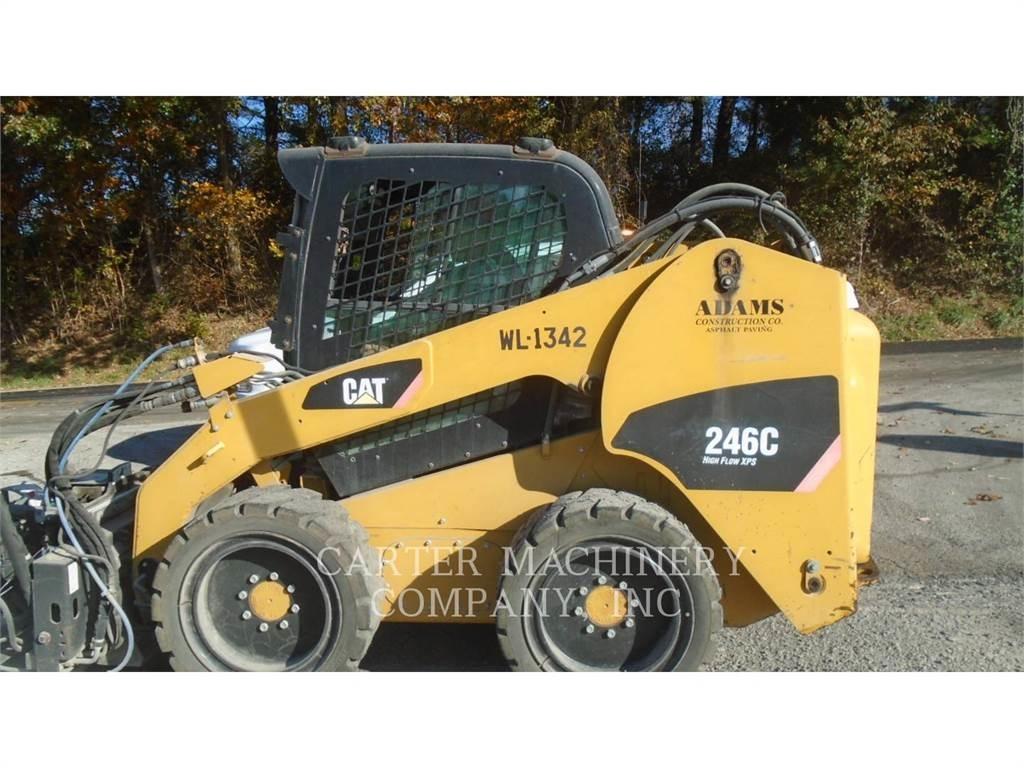 CAT 246C Mini Pale Gommate
