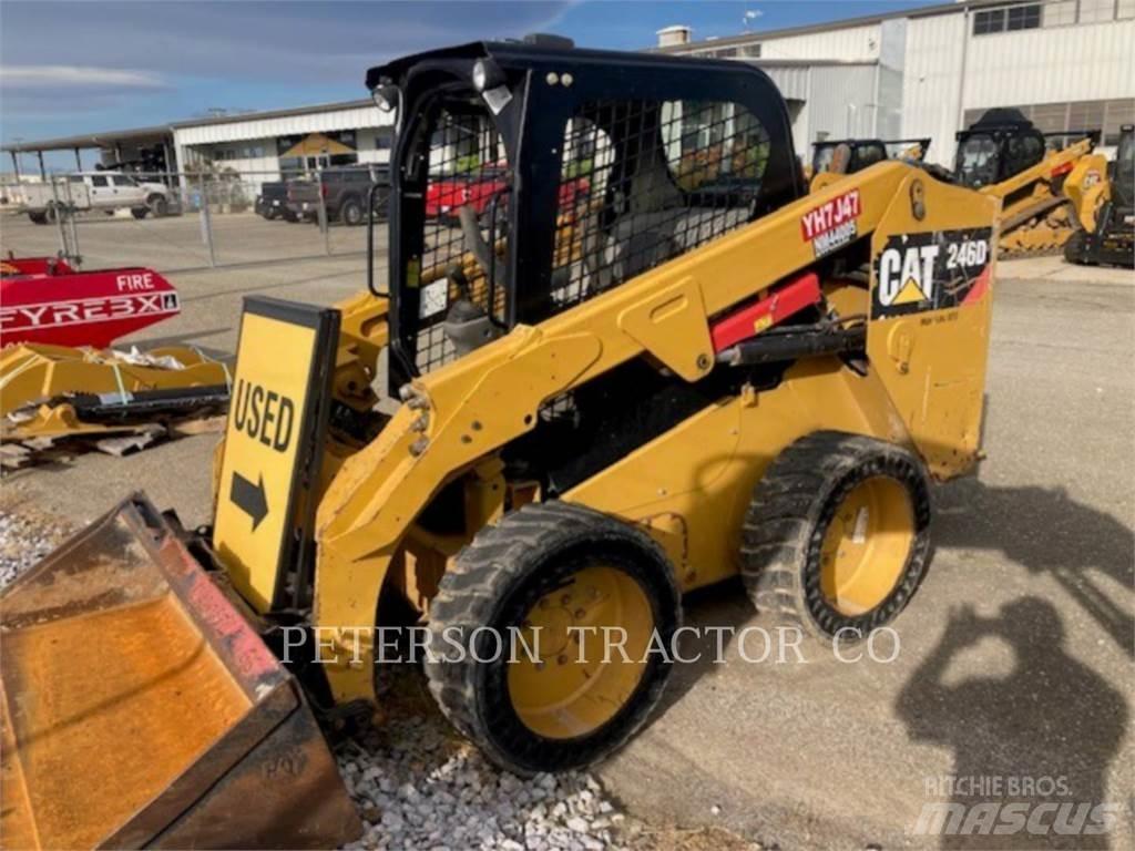 CAT 246D Mini Pale Gommate