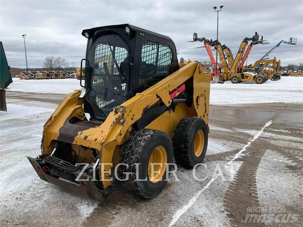 CAT 246D Mini Pale Gommate