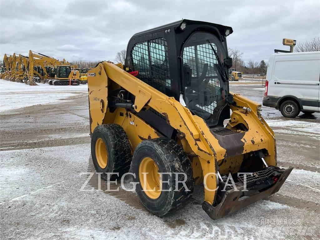 CAT 246D Mini Pale Gommate