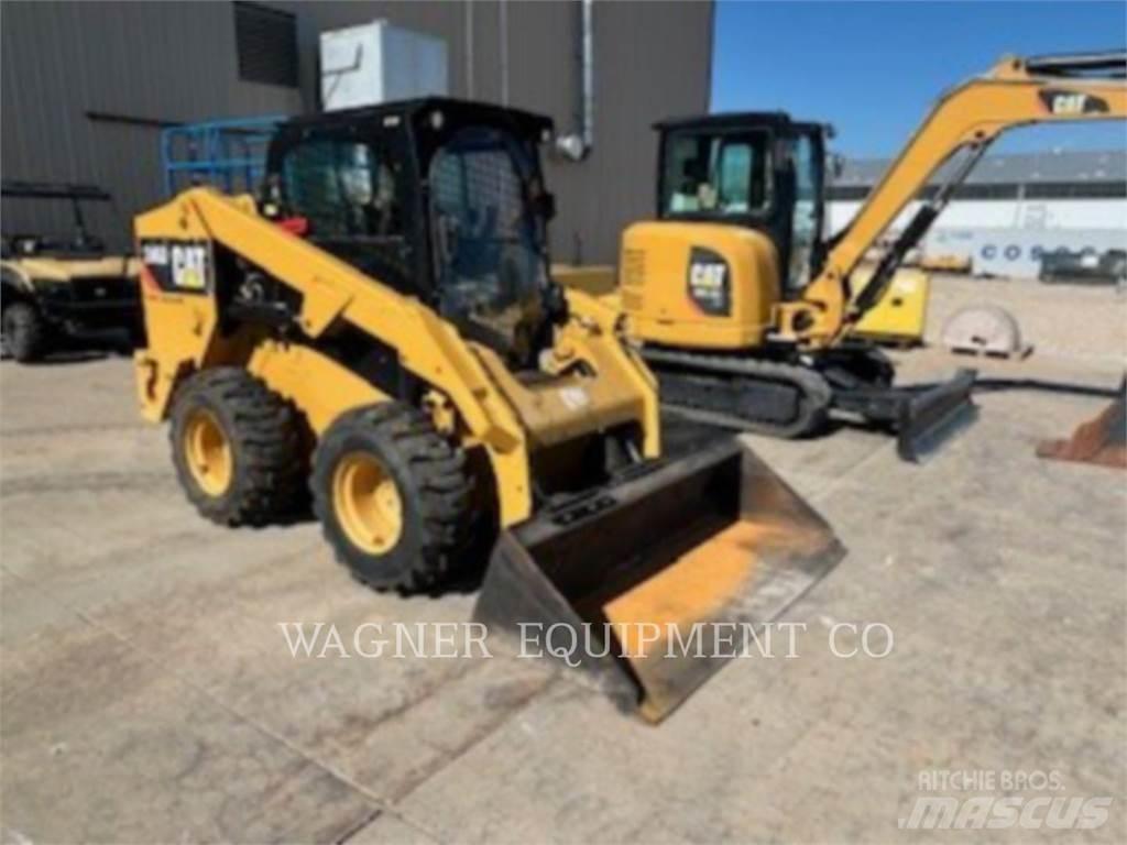 CAT 246D Mini Pale Gommate
