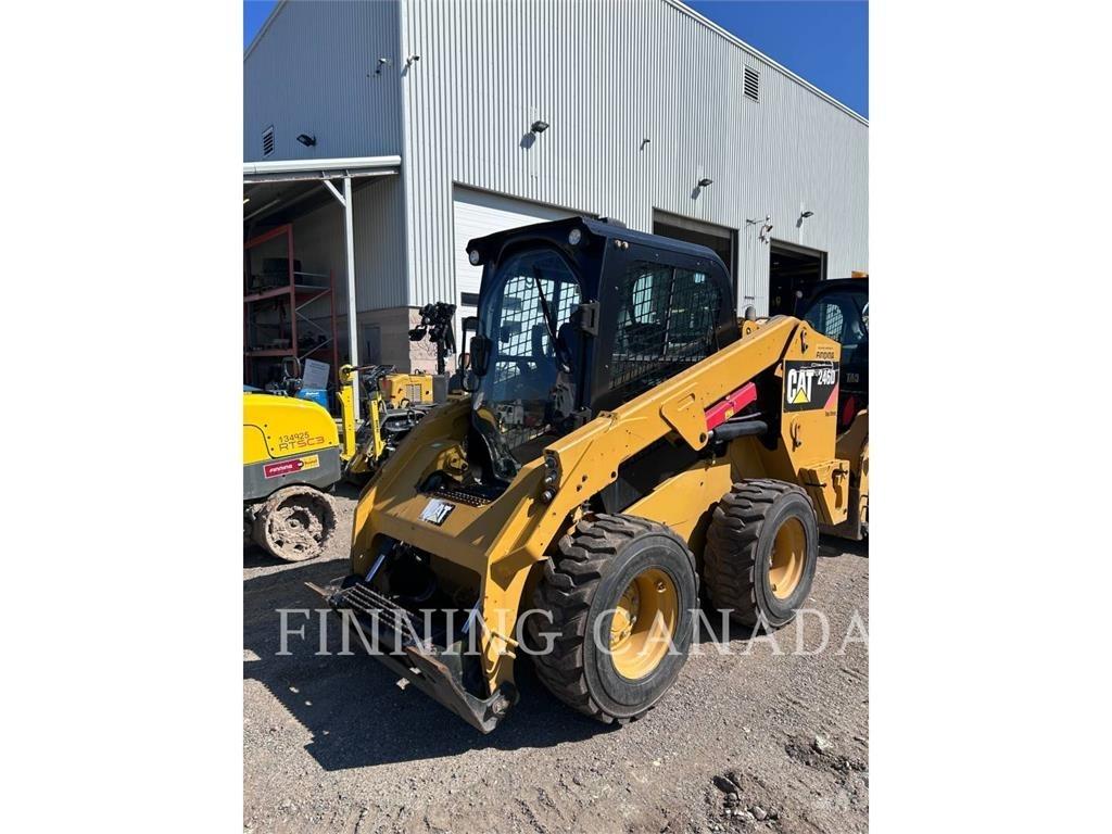 CAT 246D Mini Pale Gommate