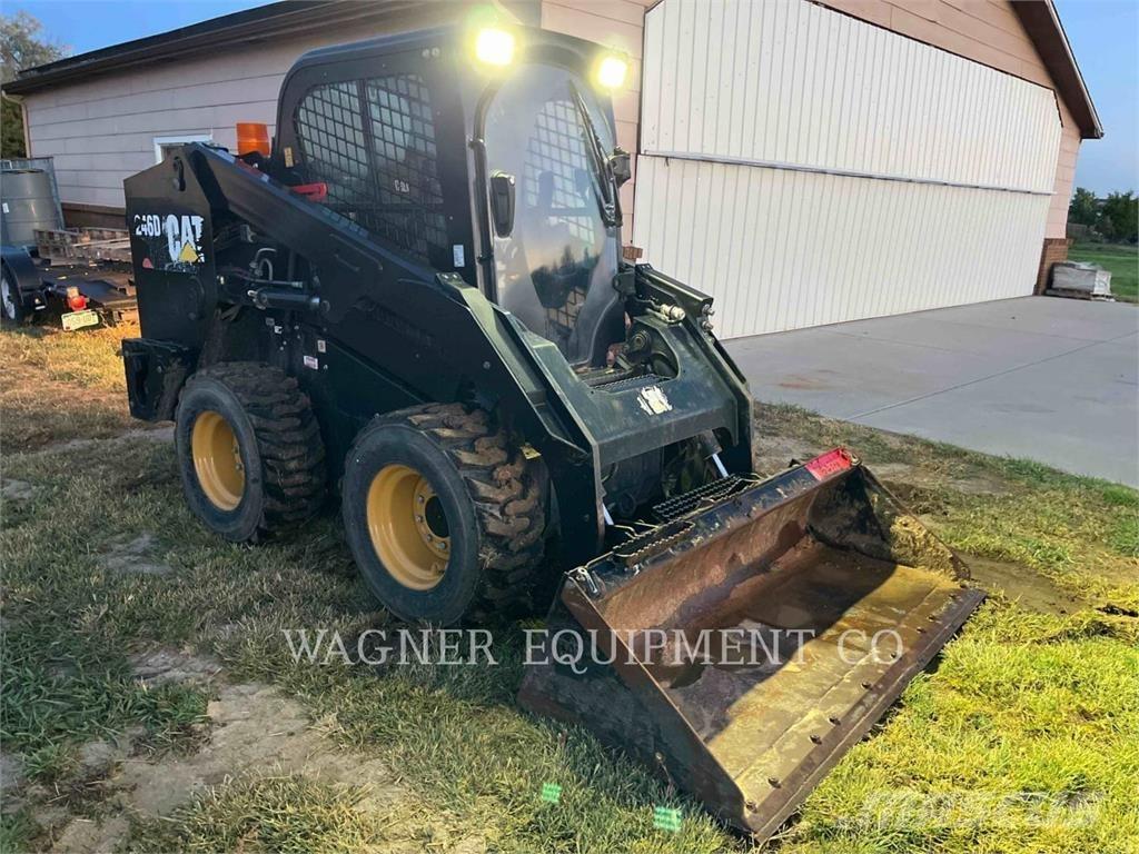 CAT 246D Mini Pale Gommate