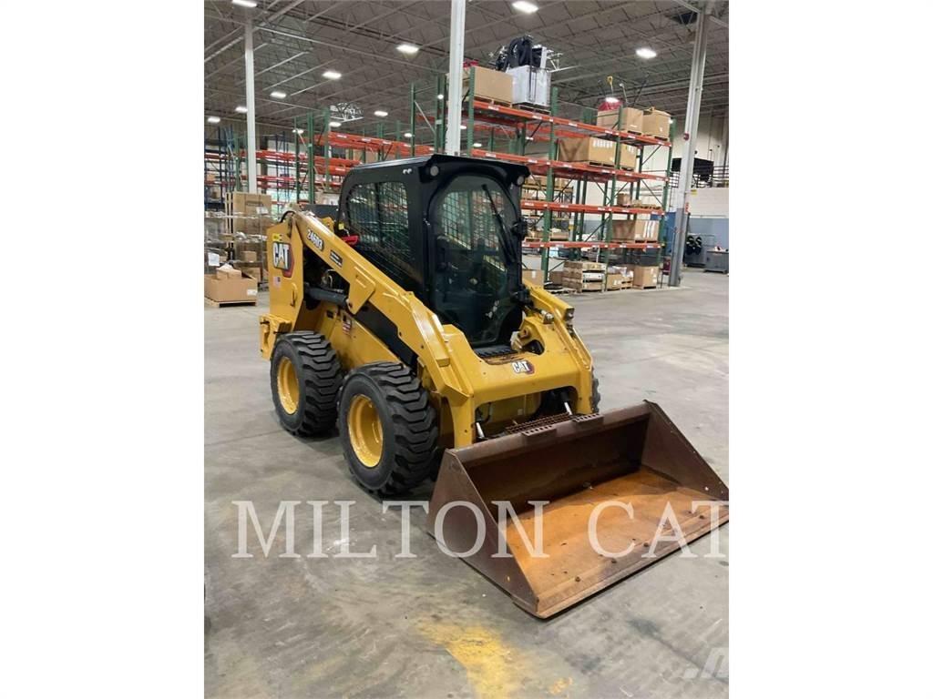 CAT 246D 3 Mini Pale Gommate