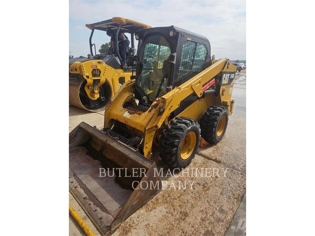 CAT 246D C3H2 Mini Pale Gommate