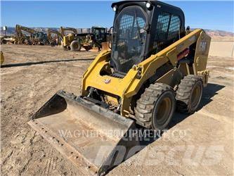 CAT 246D3 Mini Pale Gommate