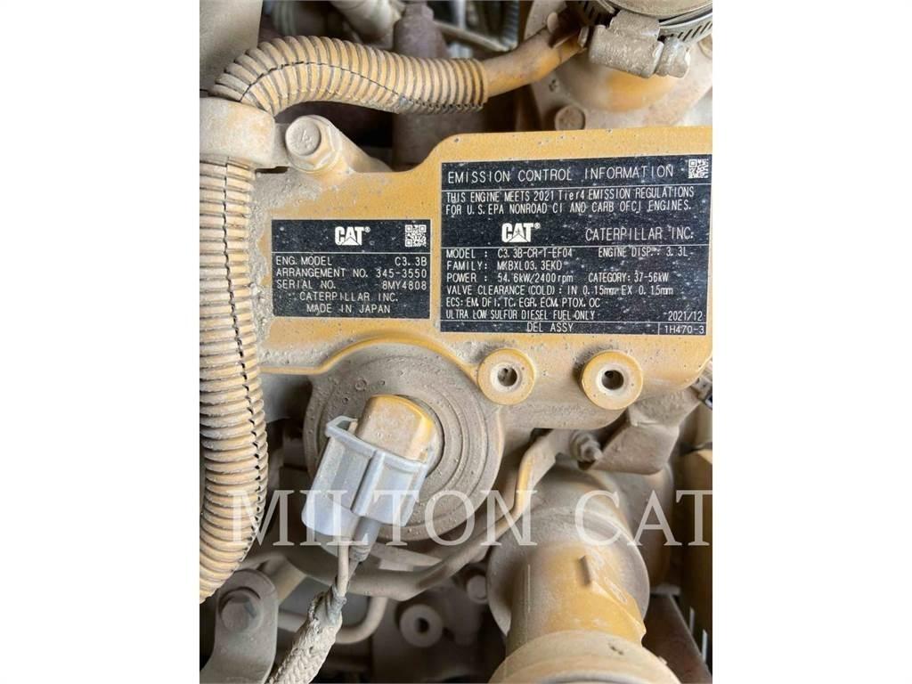 CAT 246D3 Mini Pale Gommate
