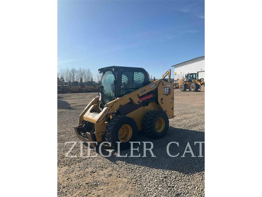 CAT 246D3 Mini Pale Gommate