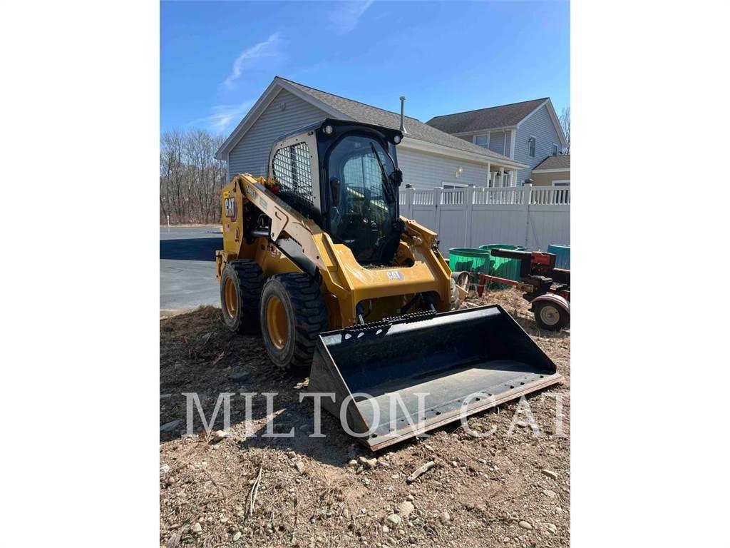 CAT 246D3 Mini Pale Gommate