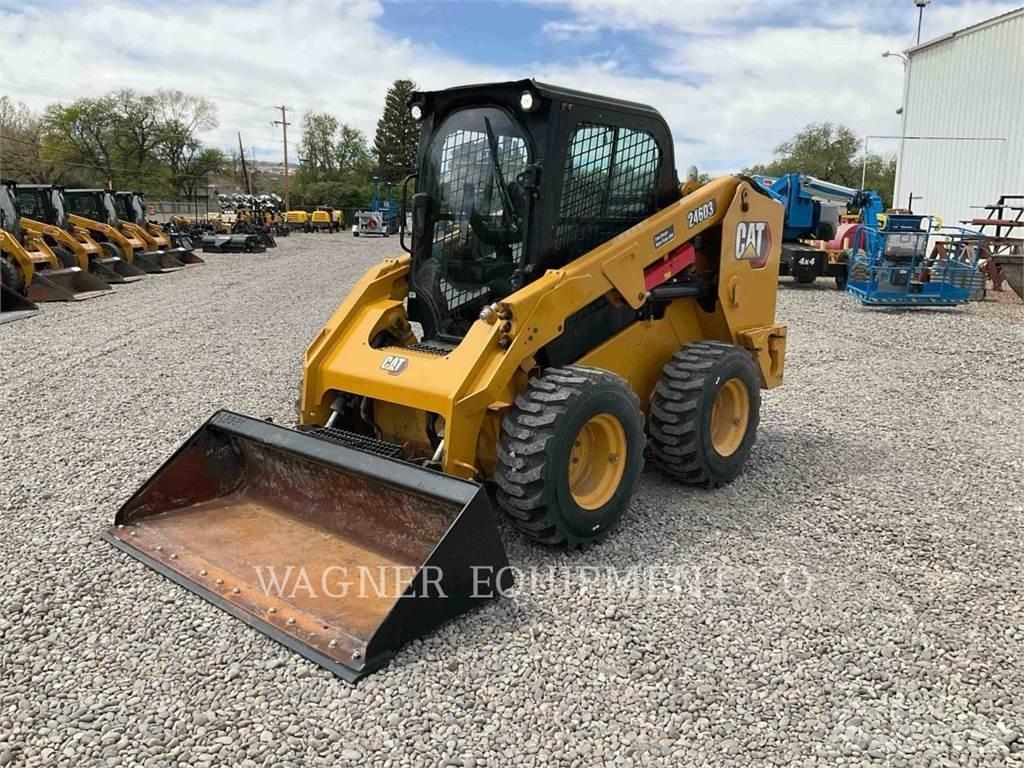 CAT 246D3 Mini Pale Gommate