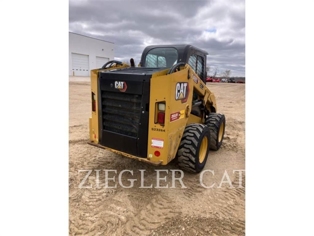 CAT 246D3 Mini Pale Gommate