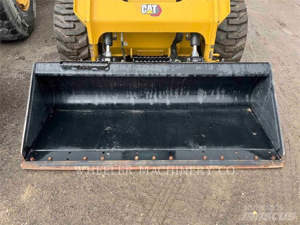 CAT 246D3 C3H2 Mini Pale Gommate