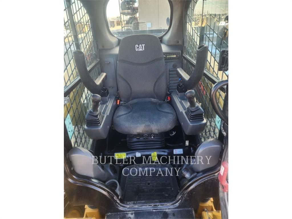 CAT 246D3 C3H3 Mini Pale Gommate