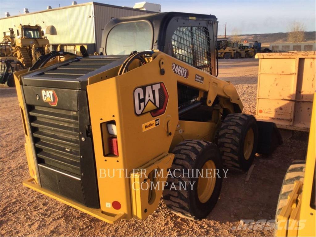 CAT 246D3 C3H3 Mini Pale Gommate