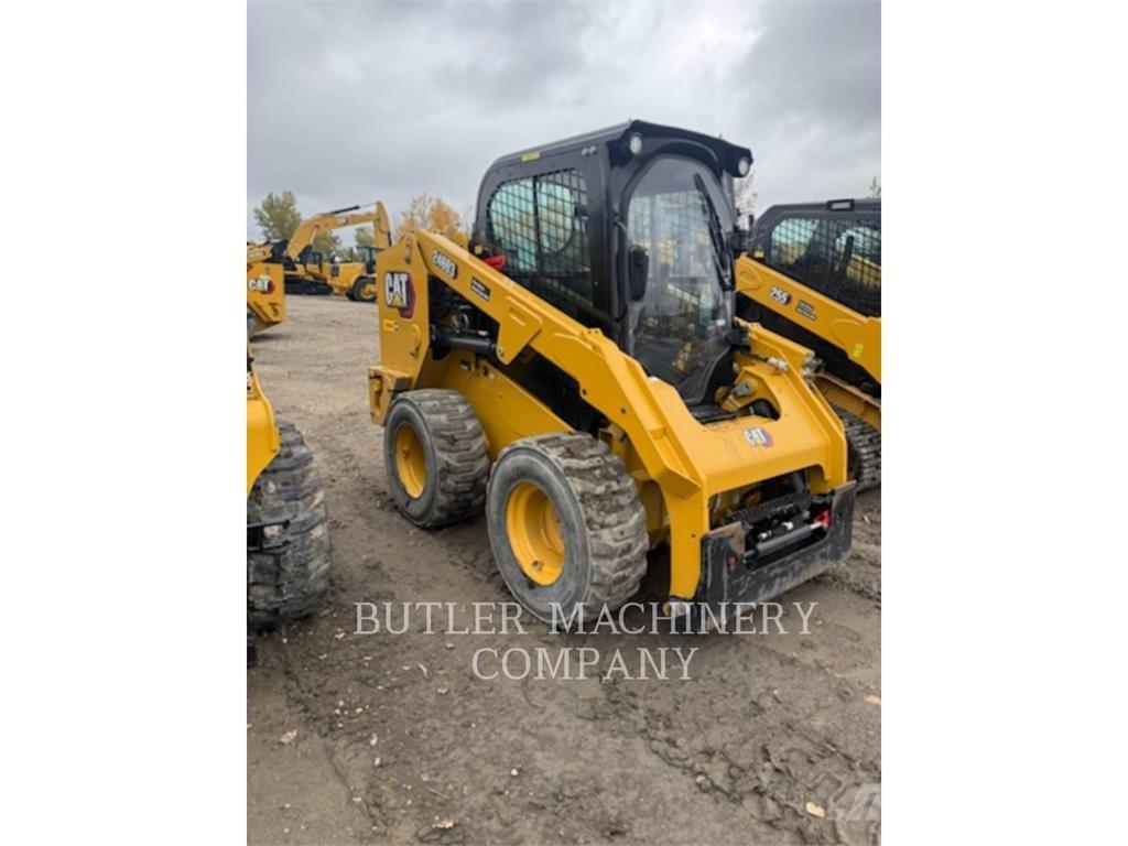 CAT 246D3 C3H3 Mini Pale Gommate