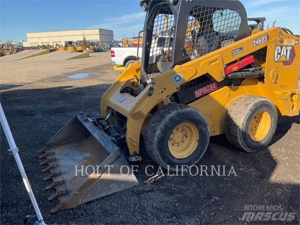 CAT 246D3 HF Mini Pale Gommate