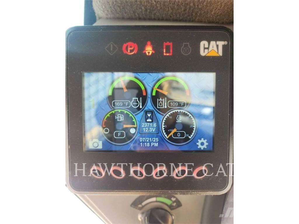 CAT 246D3H2O Mini Pale Gommate