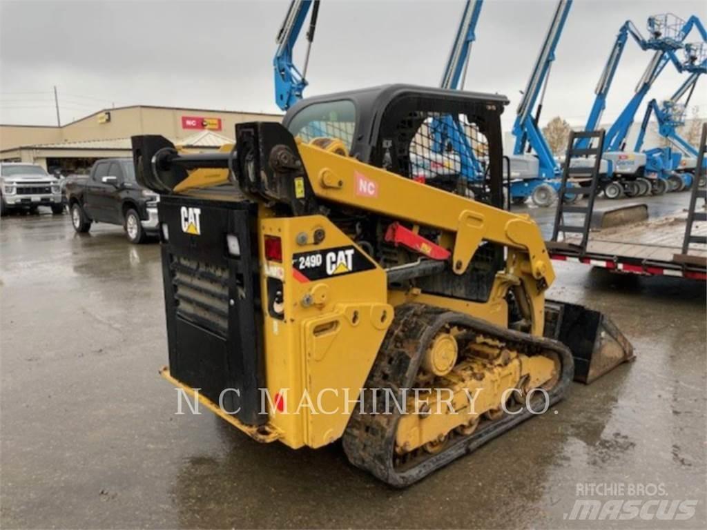 CAT 249D Mini Pale Gommate