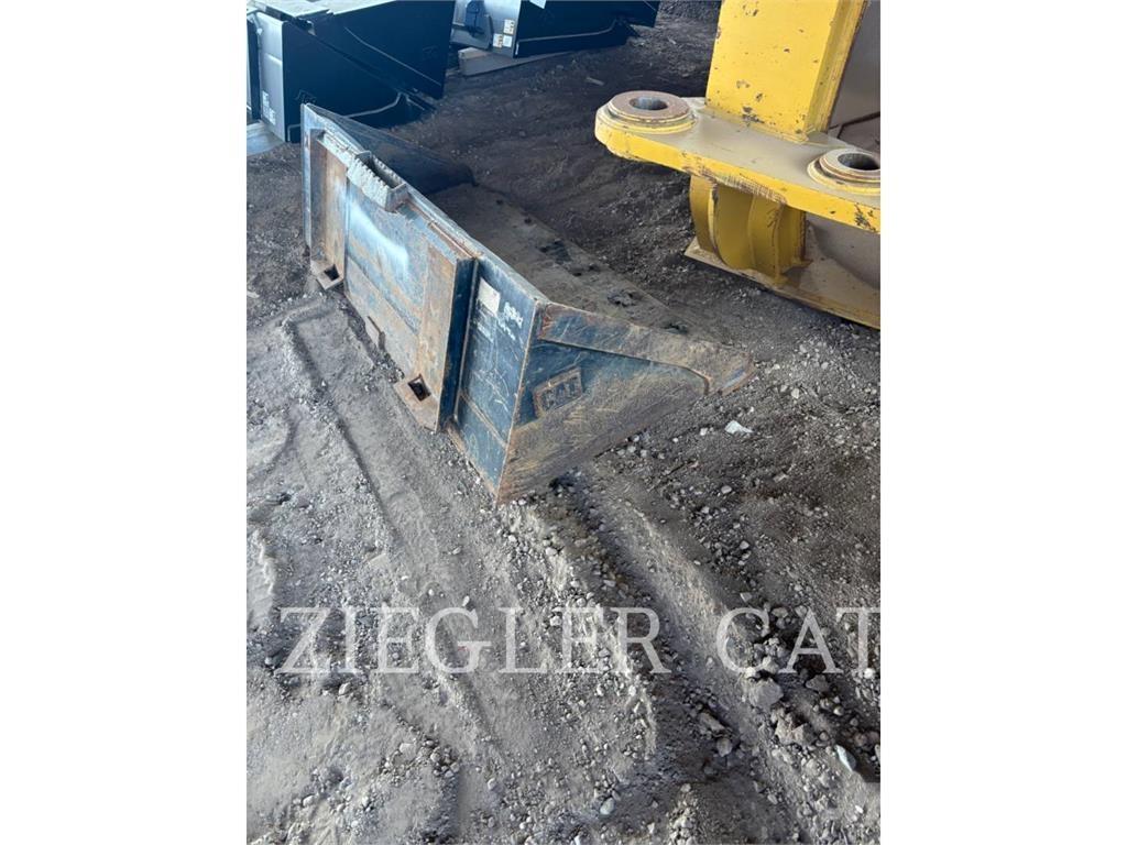 CAT 249D Pale cingolate