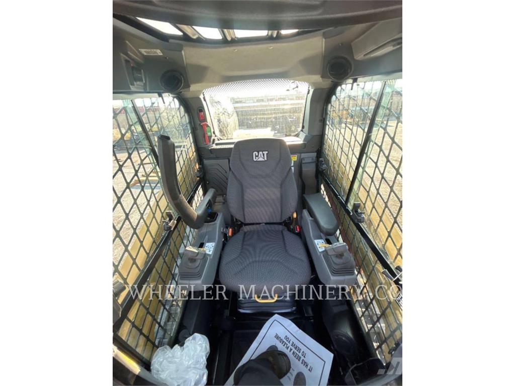 CAT 255 C3H2 Pale cingolate