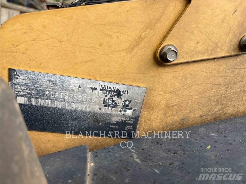 CAT 256C Mini Pale Gommate