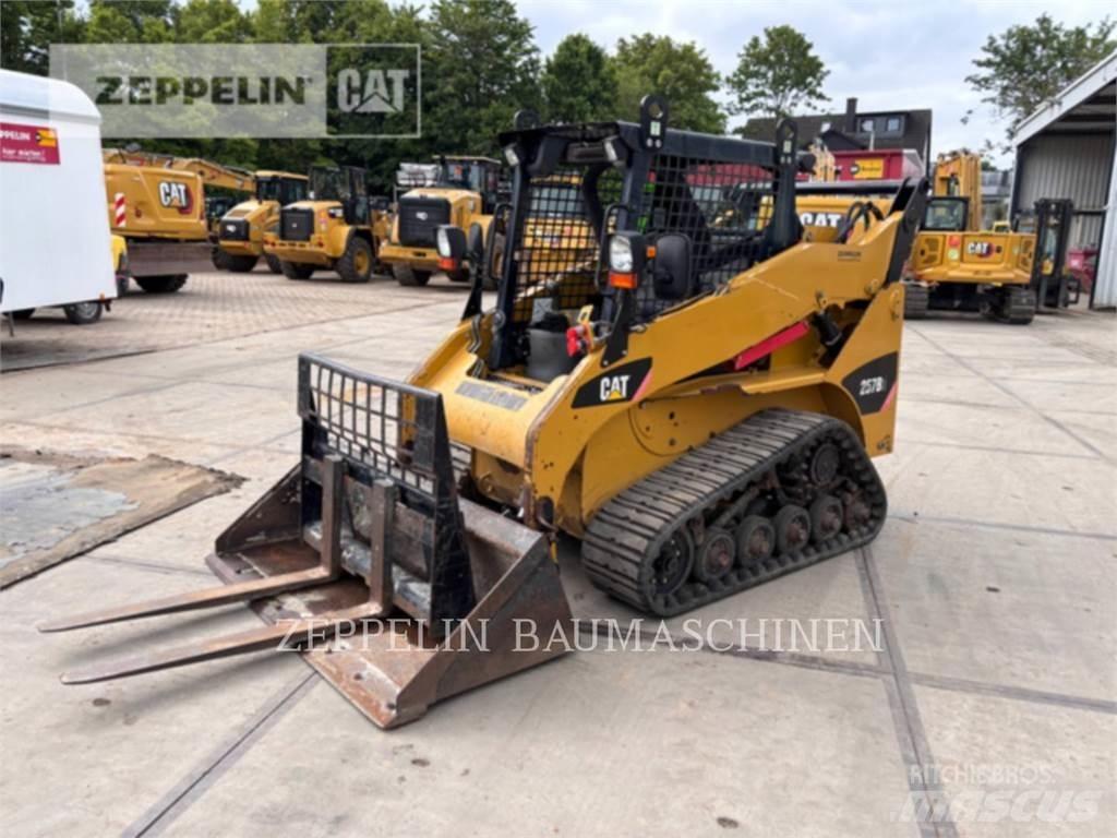 CAT 257B Mini Pale Gommate