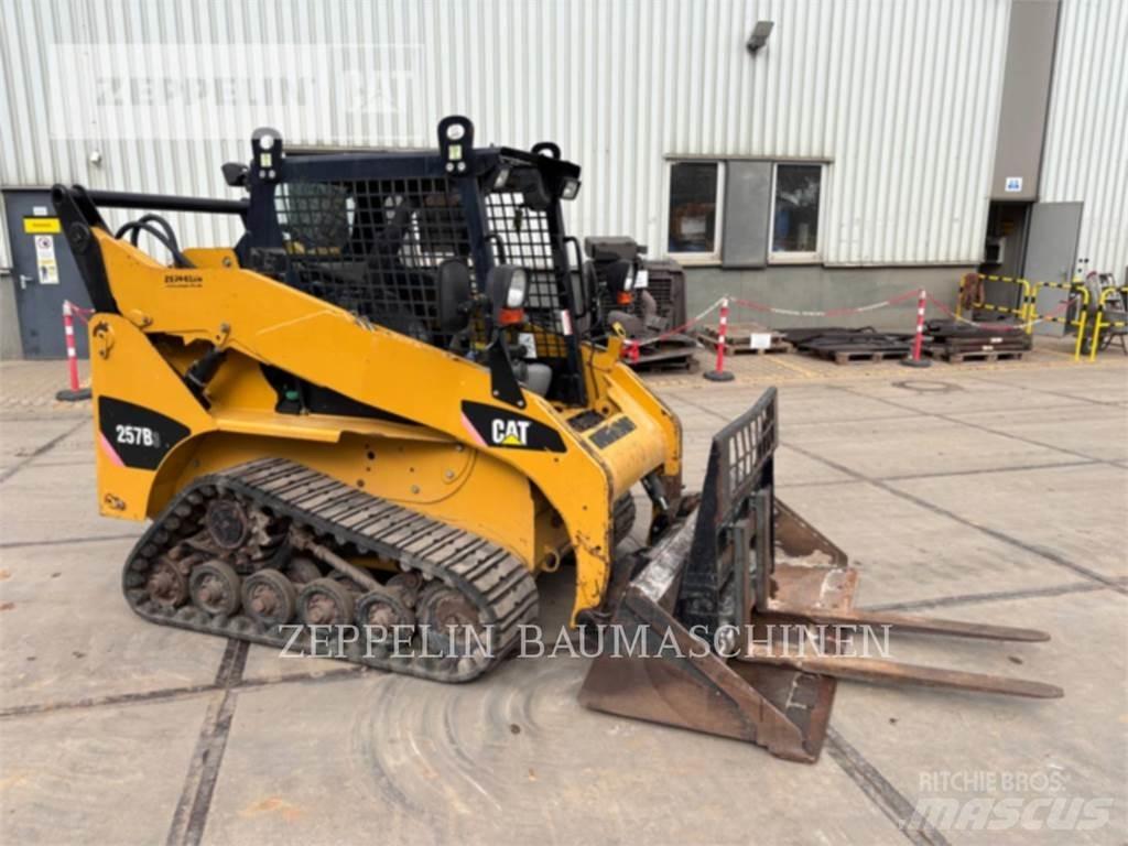 CAT 257B Mini Pale Gommate