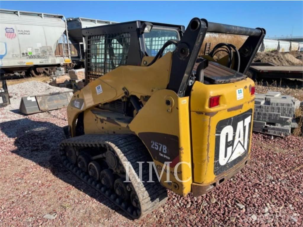 CAT 257B3 Mini Pale Gommate