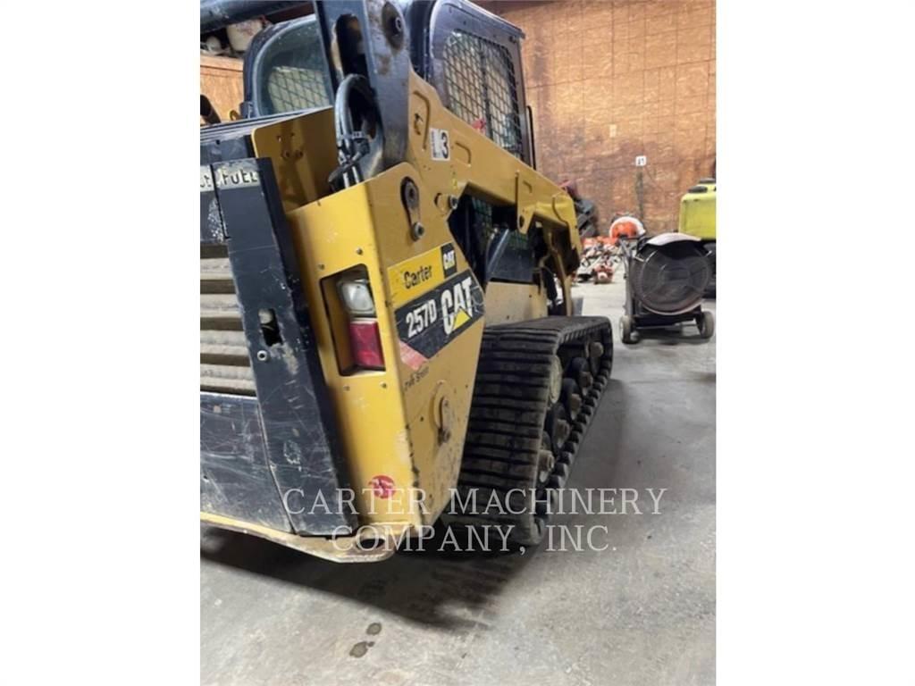 CAT 257D Mini Pale Gommate
