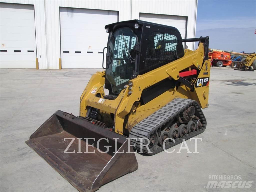 CAT 257D Pale cingolate