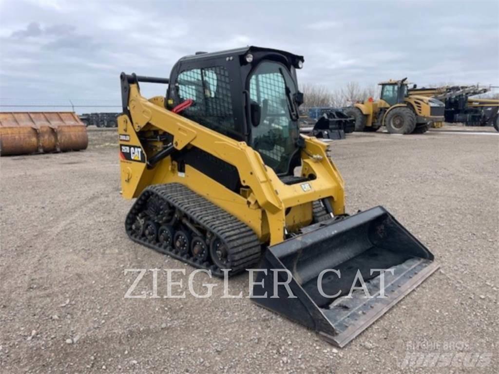 CAT 257D Pale cingolate