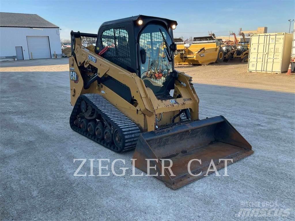 CAT 257D3 Pale cingolate