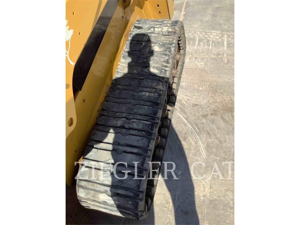 CAT 257D3 Pale cingolate