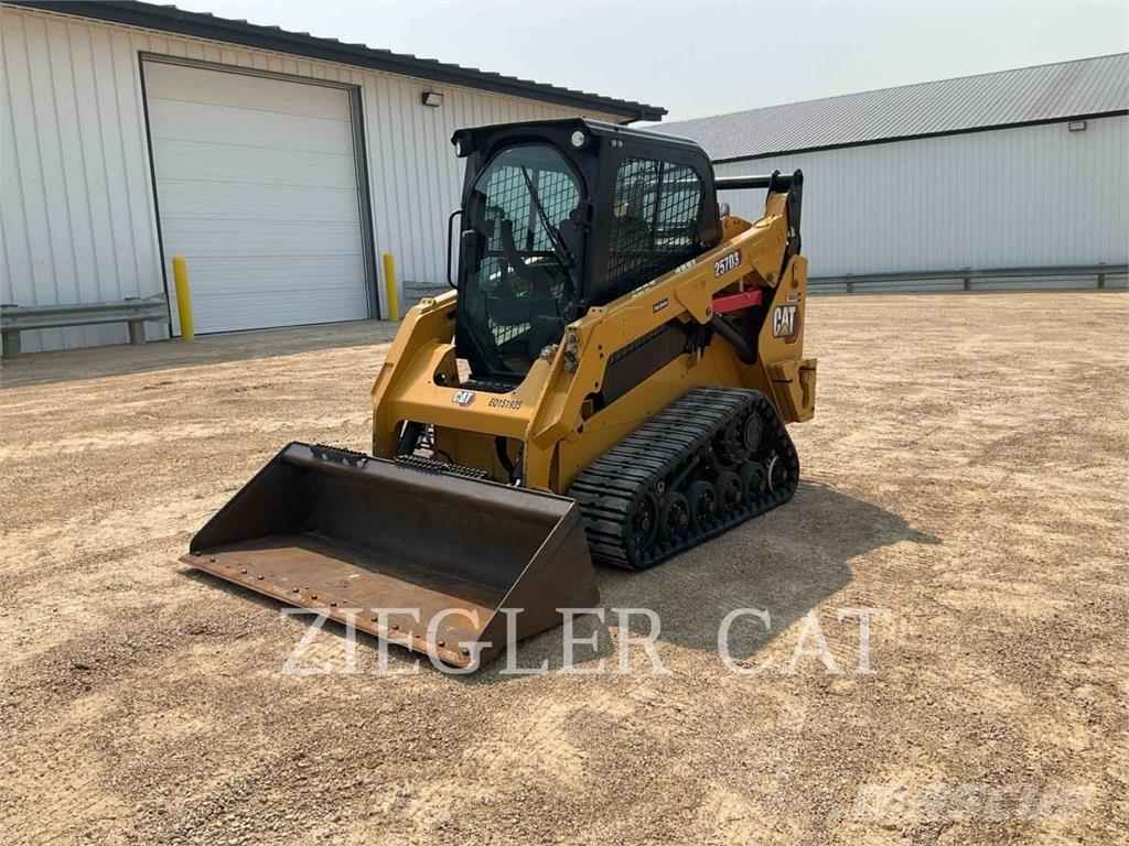 CAT 257D3 Pale cingolate