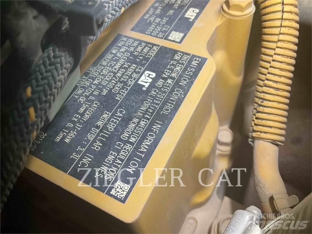 CAT 259D Pale cingolate
