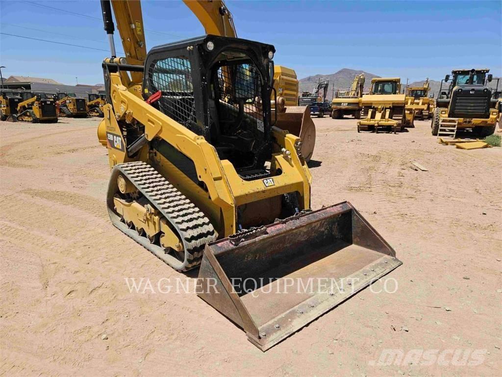 CAT 259D Pale cingolate