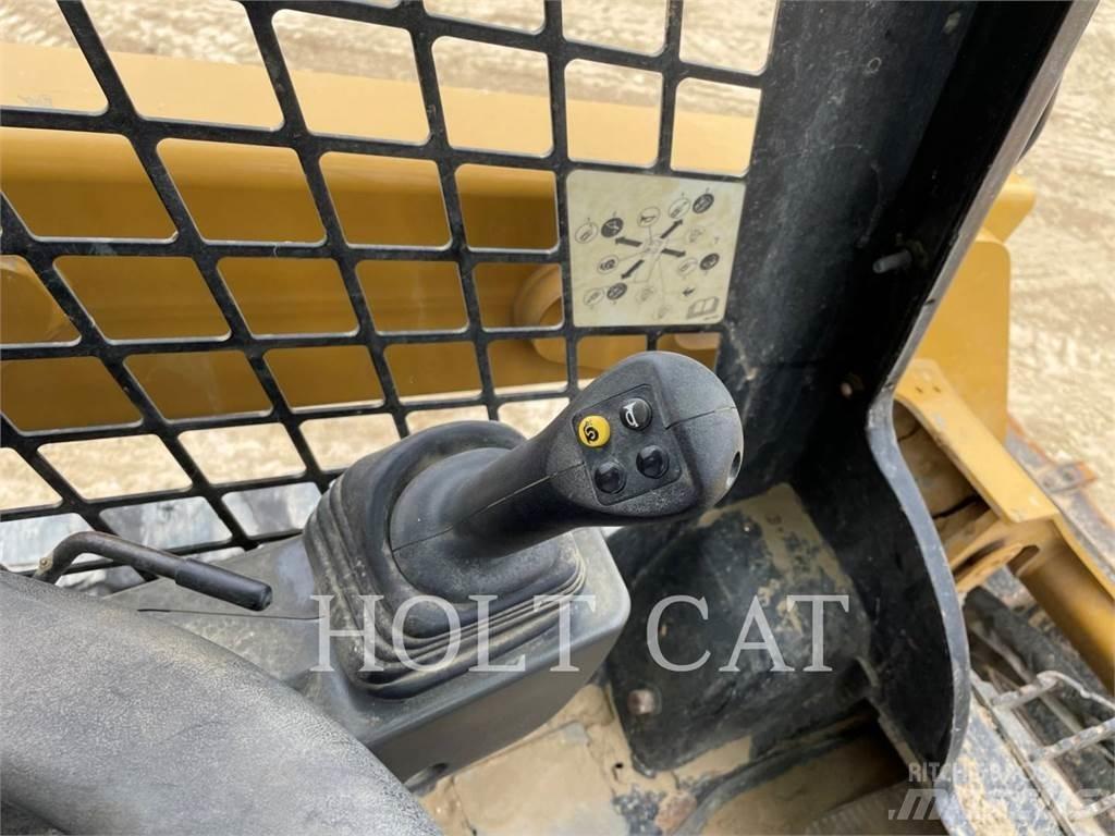 CAT 259D3 Pale cingolate