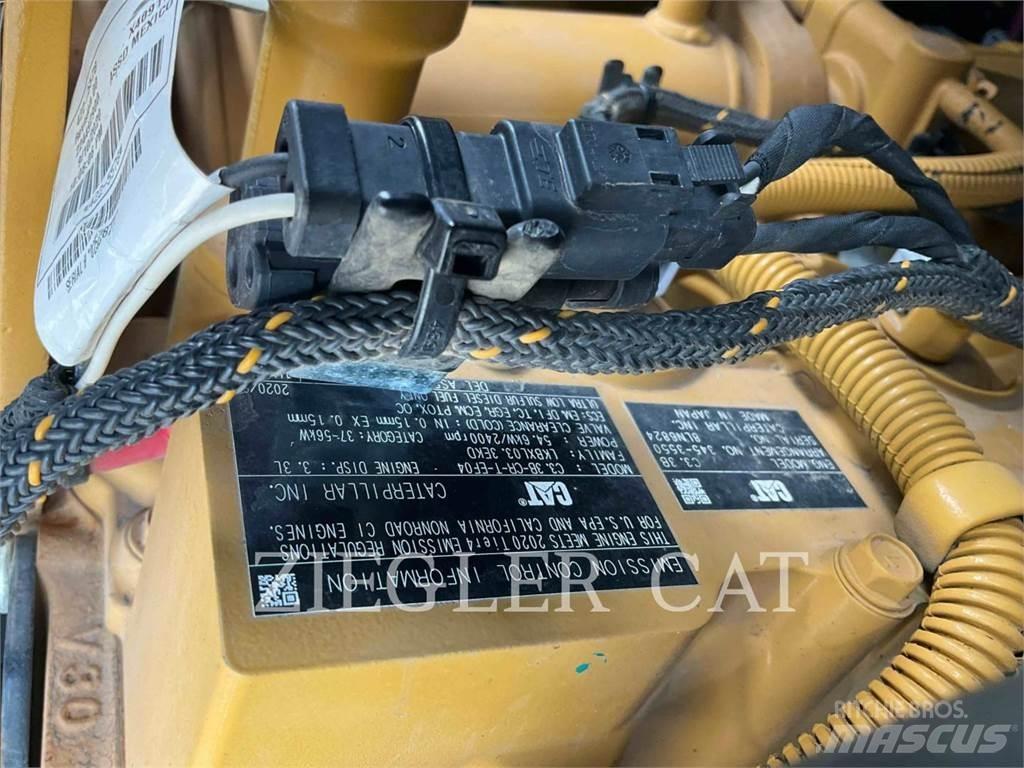 CAT 259D3 Pale cingolate