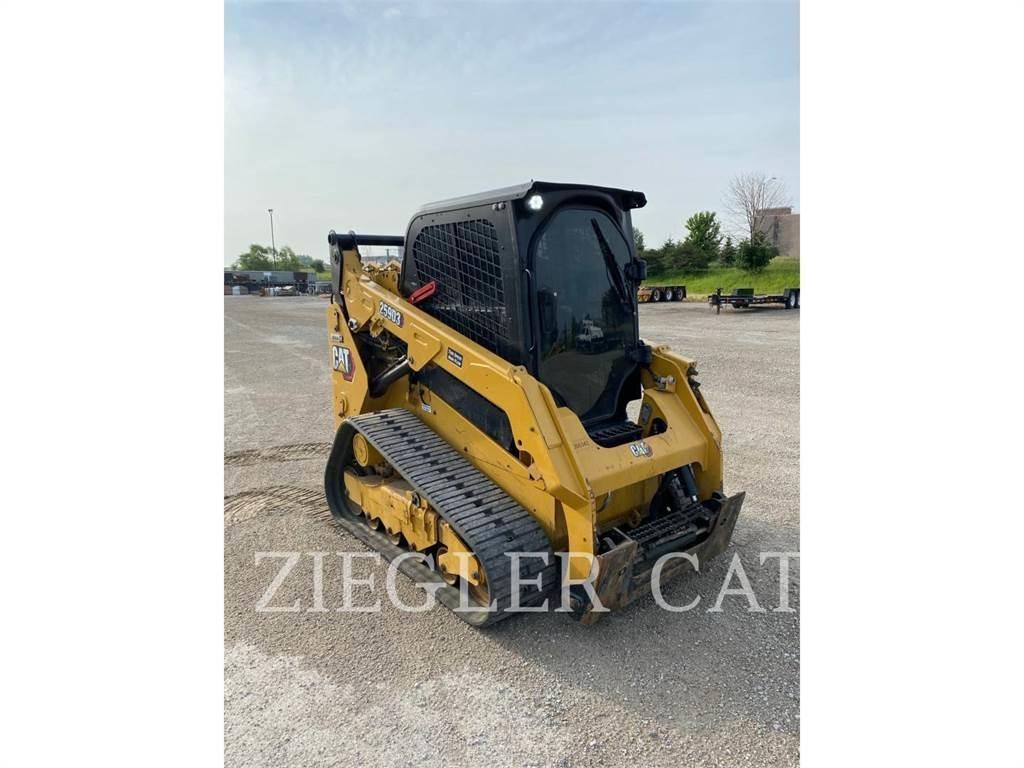 CAT 259D3 Pale cingolate