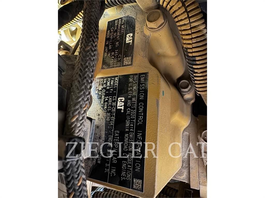 CAT 259D3 Pale cingolate