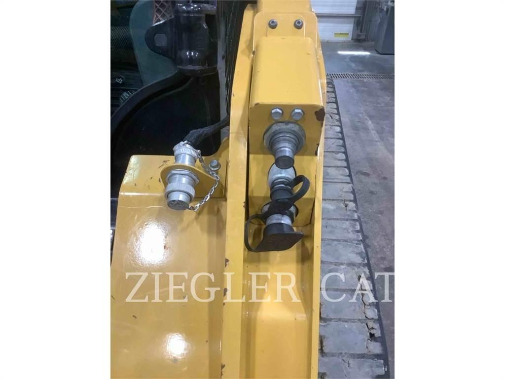 CAT 259D3 Pale cingolate