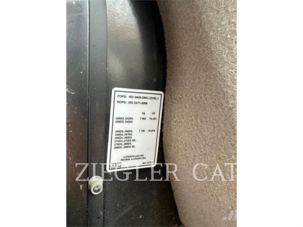 CAT 259D3 Pale cingolate