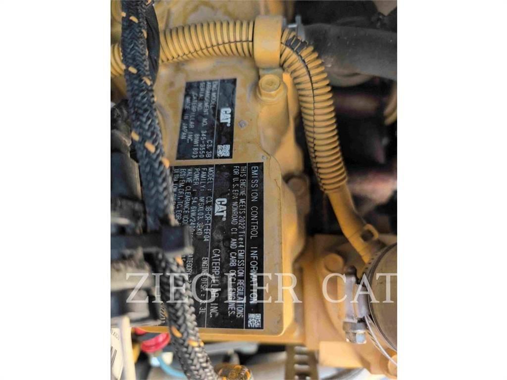 CAT 259D3 Pale cingolate