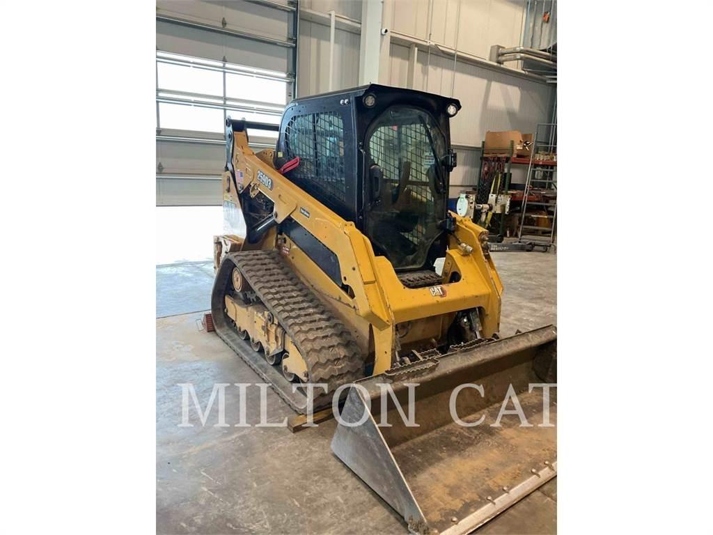 CAT 259D3 Pale cingolate
